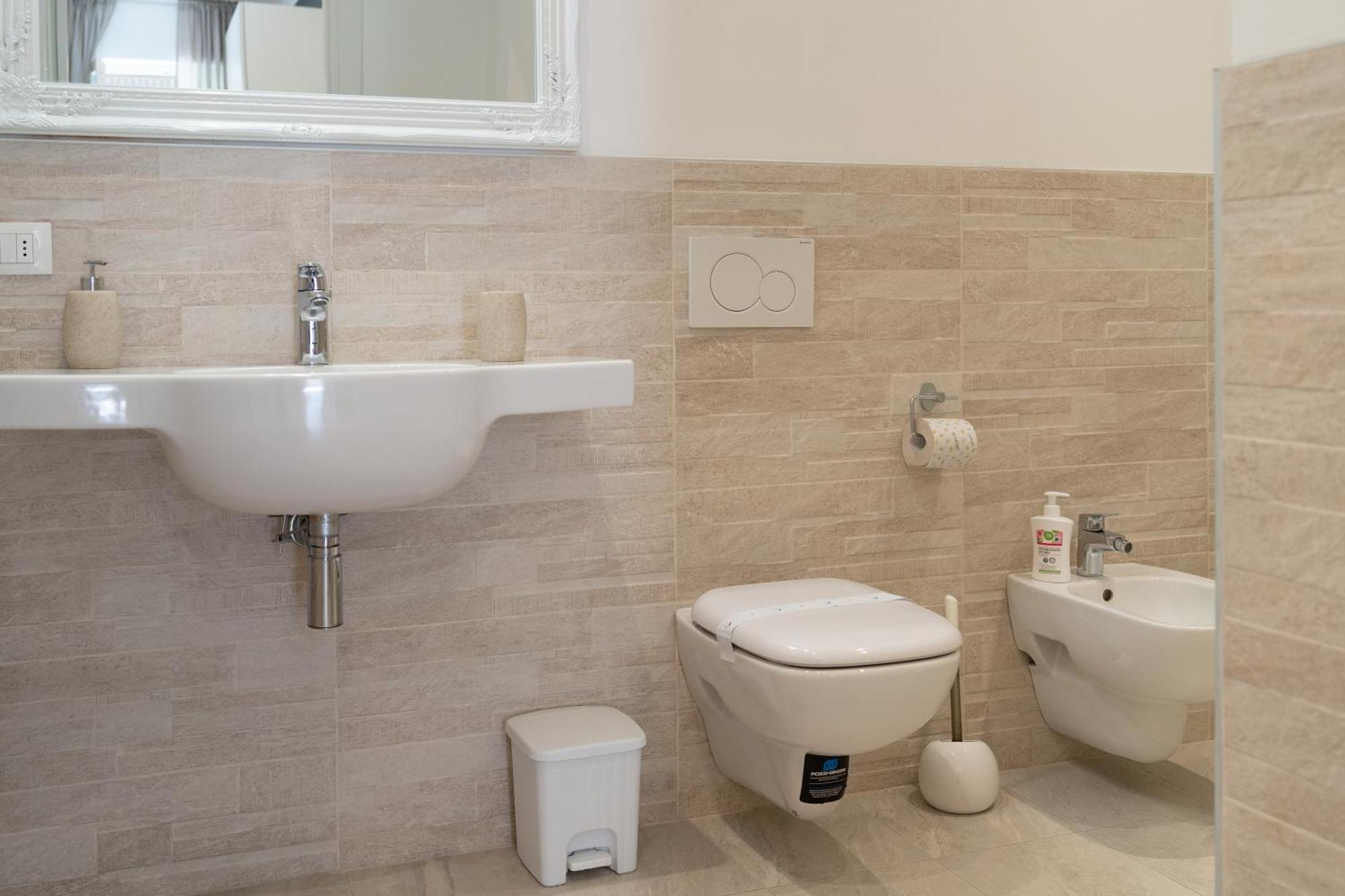 Charme In Fiera - Zona Fiera Appartement Verona Buitenkant foto